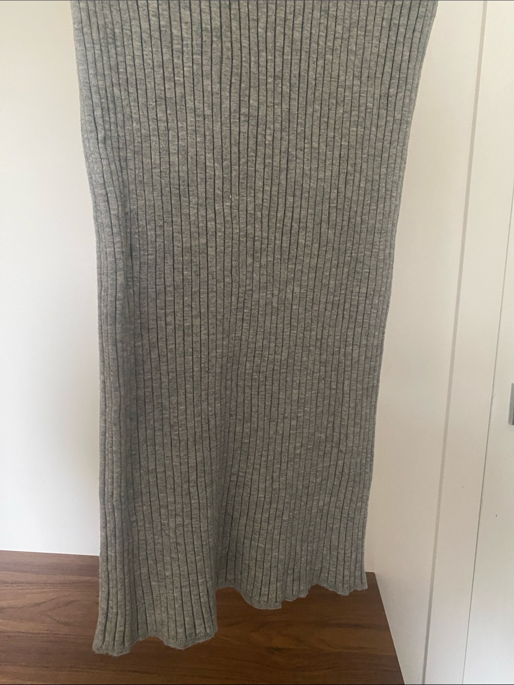 Joe Fresh Ribbed Knit Midi Skirt in Light Gray - Size L - Picture 5 of 9